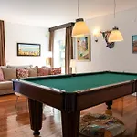 Villa Laguna 25 By Ici